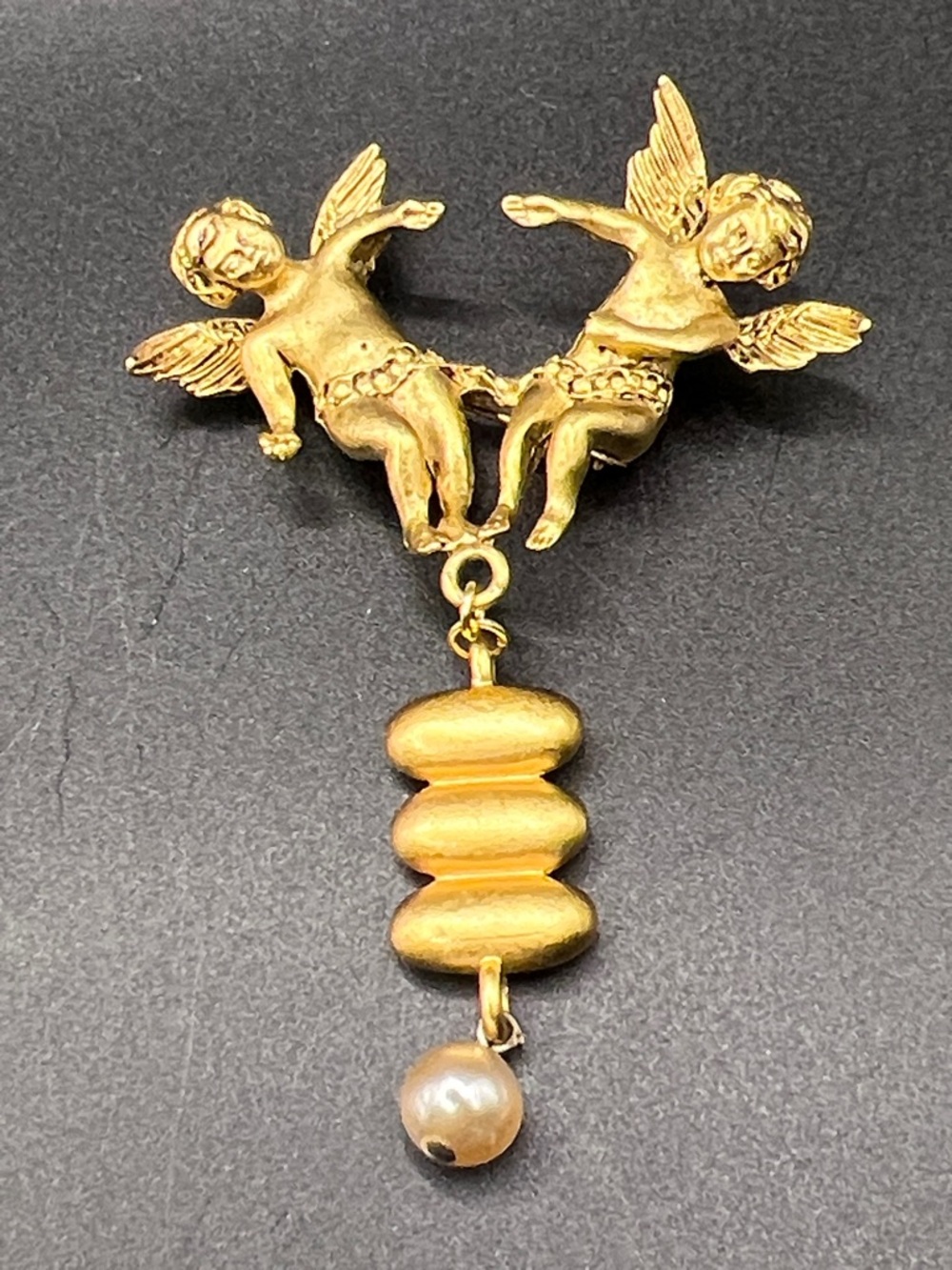 IMPACT Cherub Duo Brooch with Pearl Drop